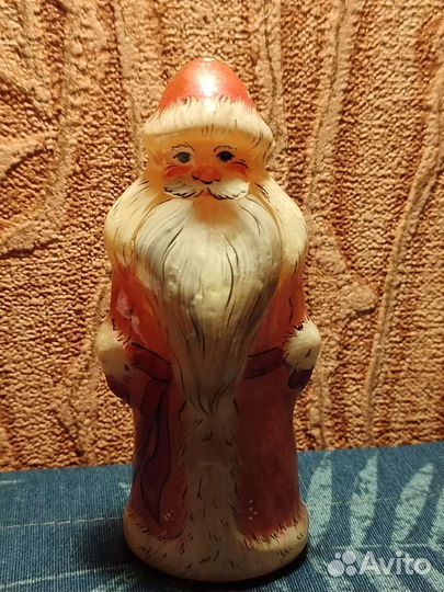 Статуэтка Дед Мороз из натурального селенита