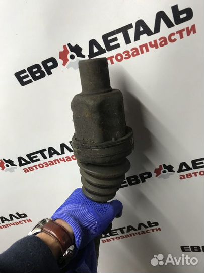 Полуось передняя правая Cadillac SRX