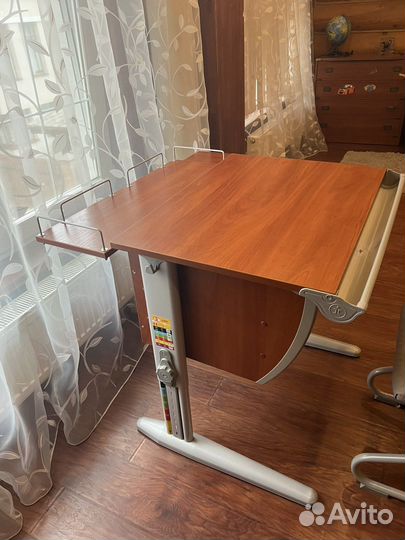 Комплект растущей мебели парта+стул для школьника