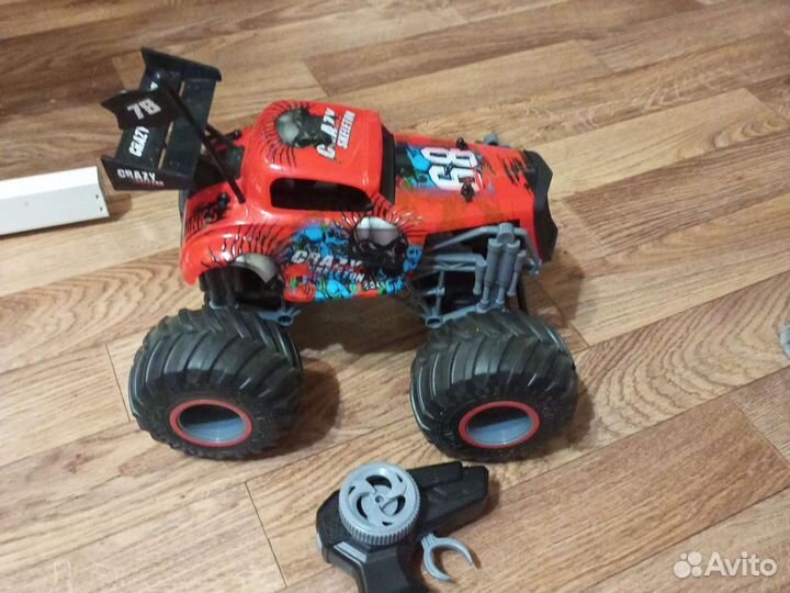 Машина на радиоуправлении