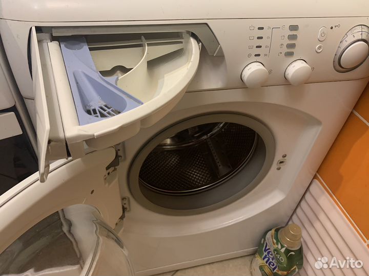 Стиральная машина Ariston