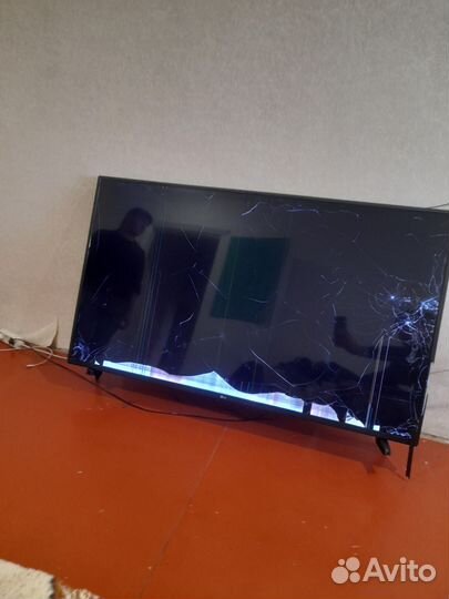 Телевизор LG на запчасти