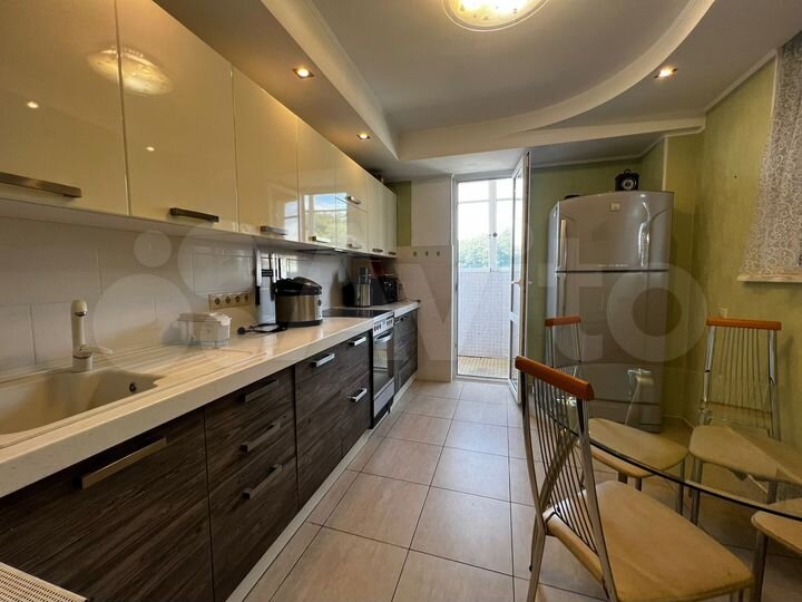 3-к. квартира, 70 м², 9/12 эт.