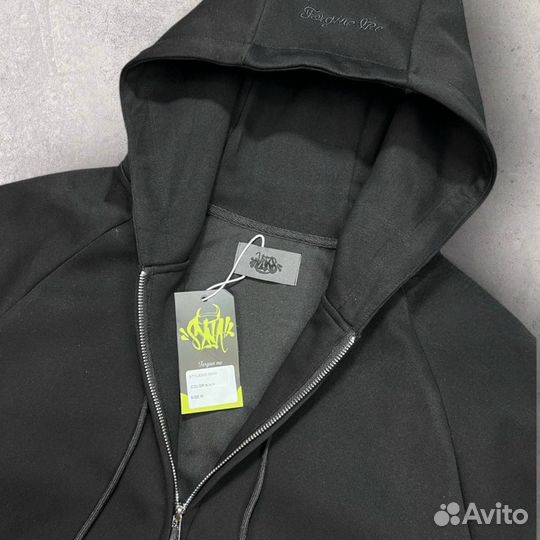 Зипка Syna World