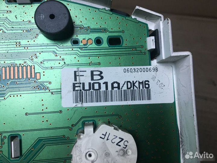 Панель приборов Nissan Tiida 1.5L