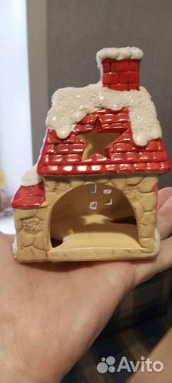 Керамический домик Дед Мороза