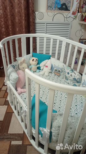 Детская кроватка трансформер с маятником