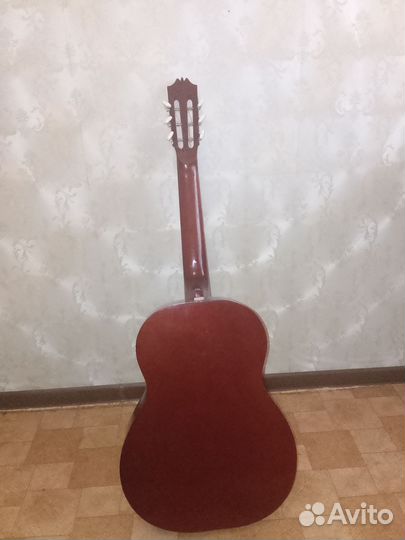 Классическая гитара бу