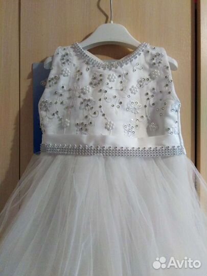 Платье на девочку