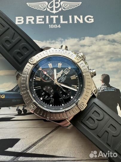 Часы Breitling Super Avenger A13370