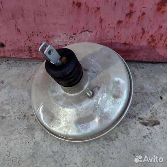 Вакуумный усилитель тормозов ваз