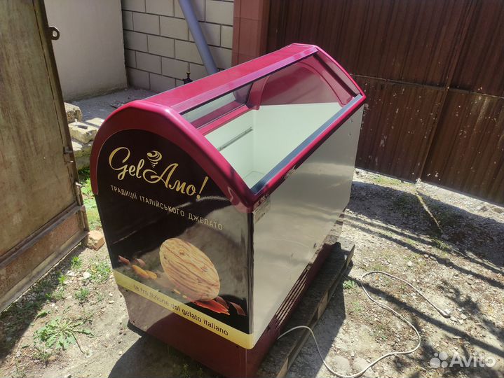 Морозильный ларь витрина