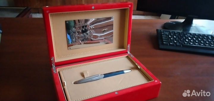 Шариковая ручка Montegrappa for Ferari