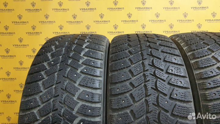 Kumho I'Zen Wis KW19 215/50 R17 91T