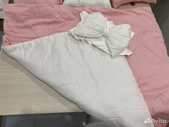 Бортики в кроватку