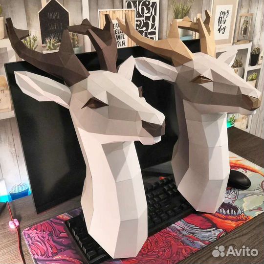 Полигональный олень - фигура из бумаги papercraft
