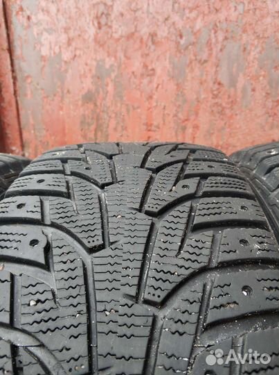 Hankook Winter I'Pike W409 235/55 R17 103T