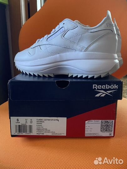 Кроссовки reebok женские