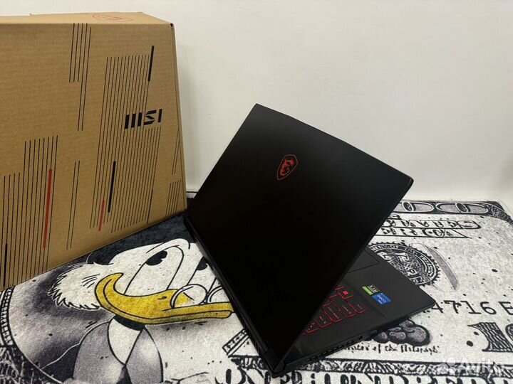 Игровой ноутбук Msi RTX