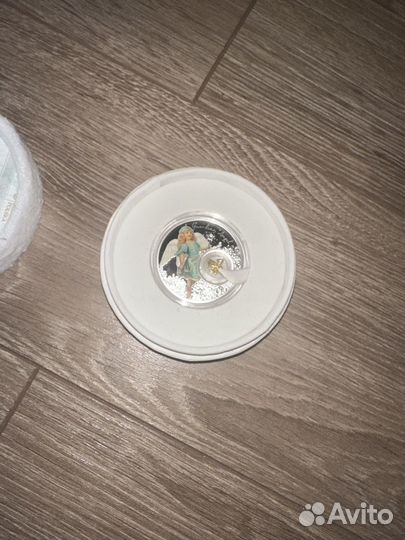 Монета ниуэ 2019 ангел хранитель