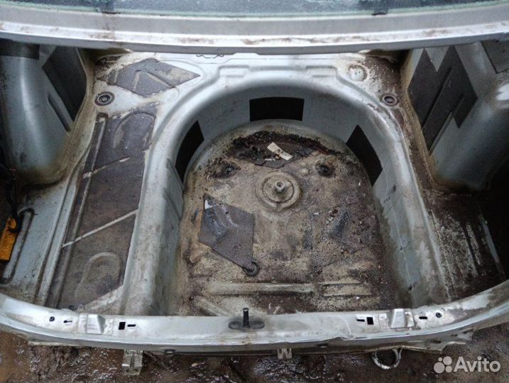 Задняя часть кузова (разное) Volkswagen Polo
