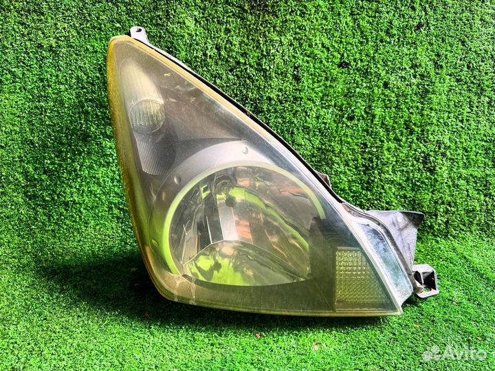 442 фара toyota OPA ACT10