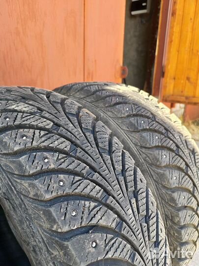 Goodyear UltraGrip 195/65 R15