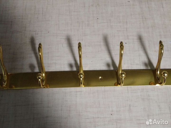 Вешалка с крючками для одежды