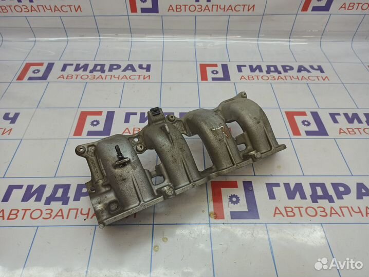 Коллектор впускной Renault Kaptur 140405548R