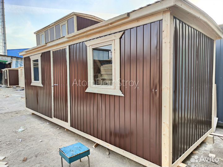 Вагончик с надежной крышей