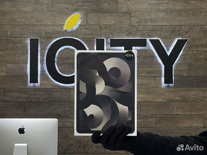 iPad Air 5 (2022) 64gb LTE Starlight