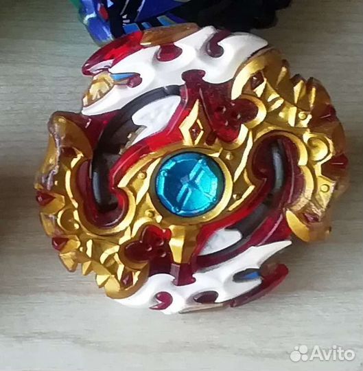 Бейблейд спрайзен реквием такара томи