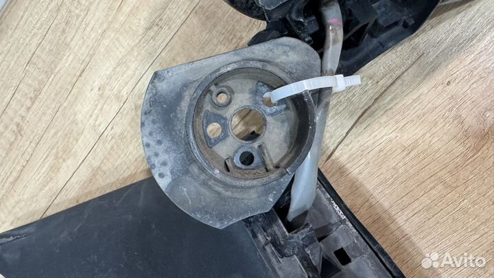 Зеркало левое suzuki grand vitara