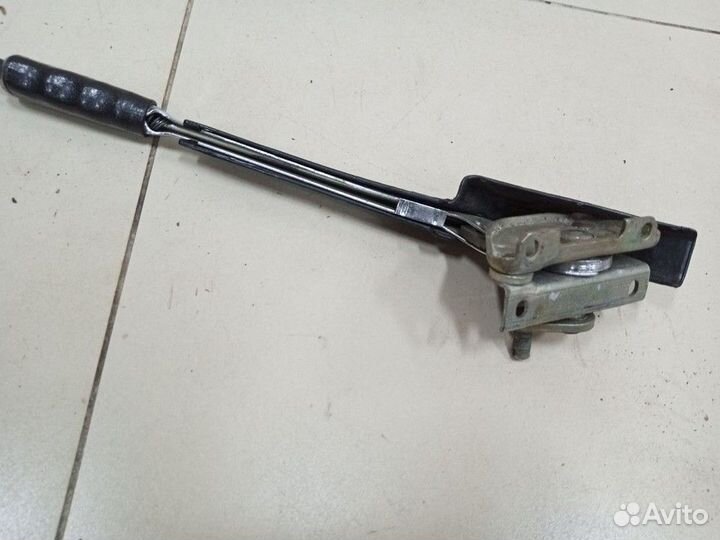 Рычаг стояночного тормоза газ 3102