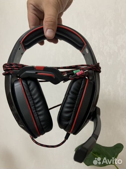 Игровые наушники