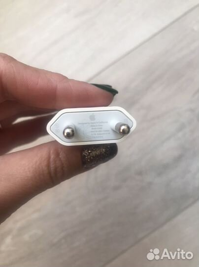 Зарядка iPhone