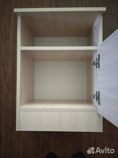 Тумба при кроватная новая светлая 2 штуки