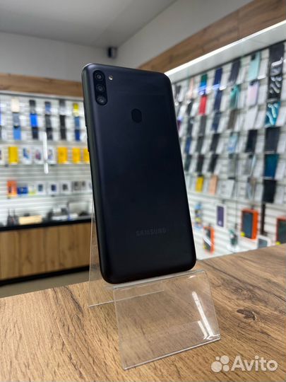 Samsung Galaxy M11, 3/32 ГБ