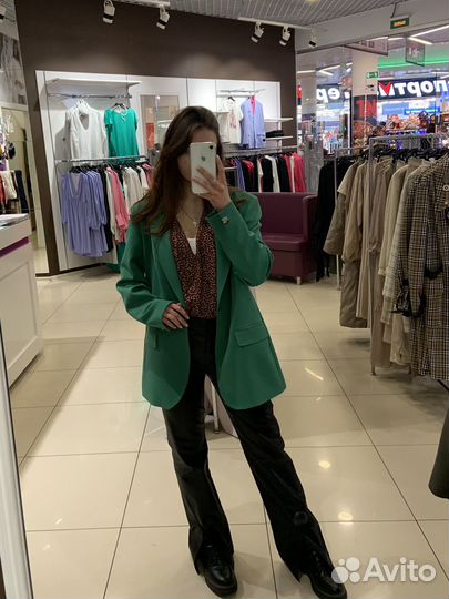 Стилист-имиджмейкер