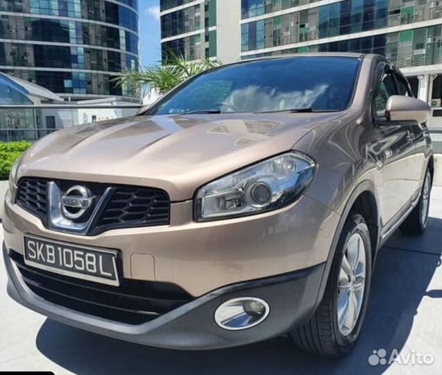 Оправы противотуманных фар Nissan qashqai с 2010