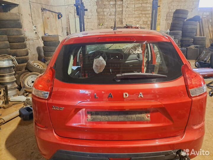 Крышка багажника LADA Xray