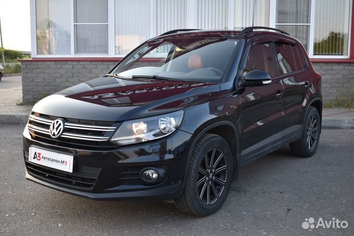 Volkswagen Tiguan 2.0 AT, 2016, 49 300 км