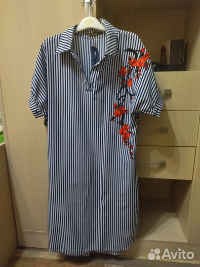 Женские вещи (блузка, платья)