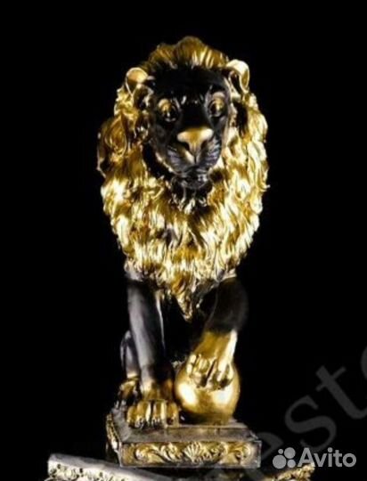 Настольная фигурка из гипса