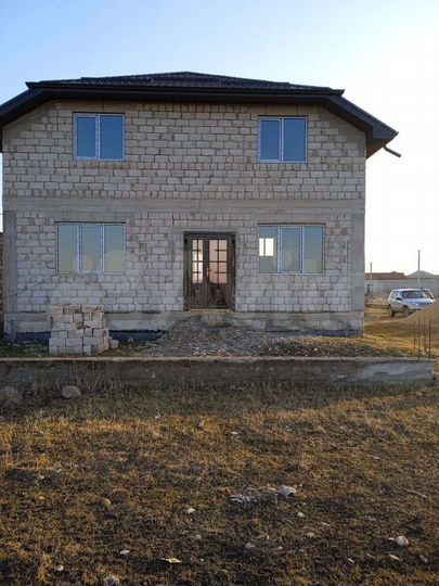 Дом 190 м² на участке 5 сот.