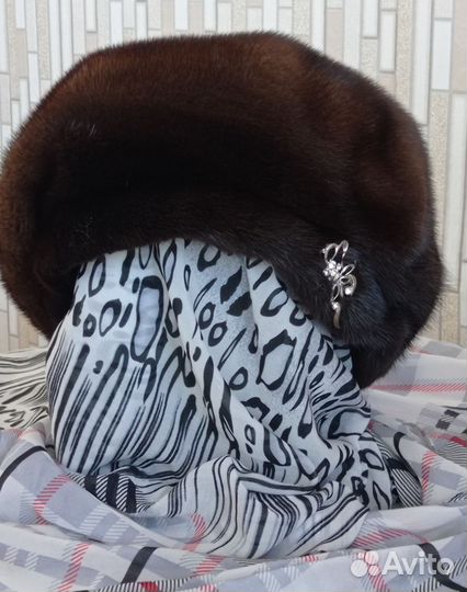 Берет женский норковый