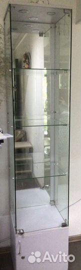 Шкаф витрина
