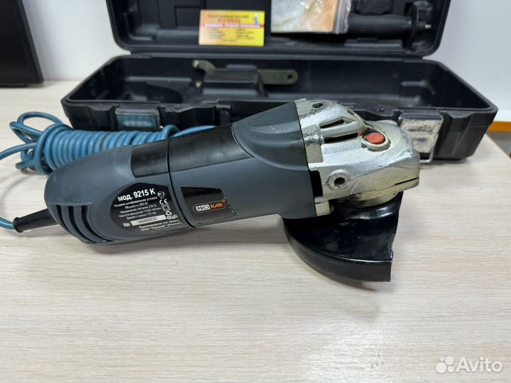 Ушм (турбинка болгарка ) Prorab 9215K