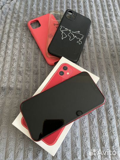 iPhone 11, 64 ГБ