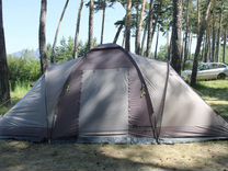 Огромная палатка с тамбуром